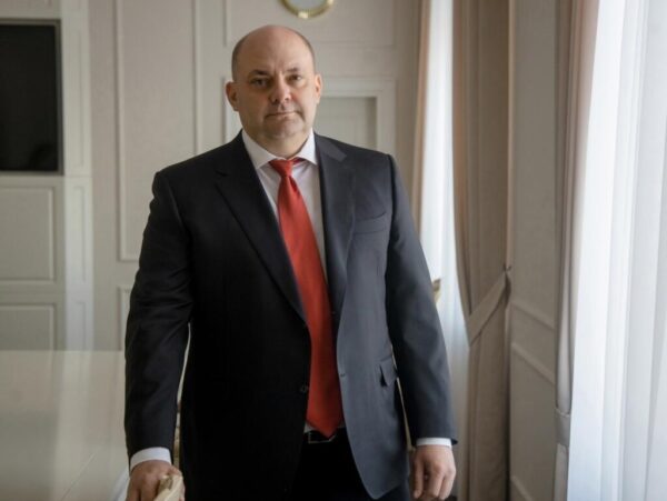 Поздравление врио губернатора Курской области А.Б. Смирнова с Международным днем защиты детей