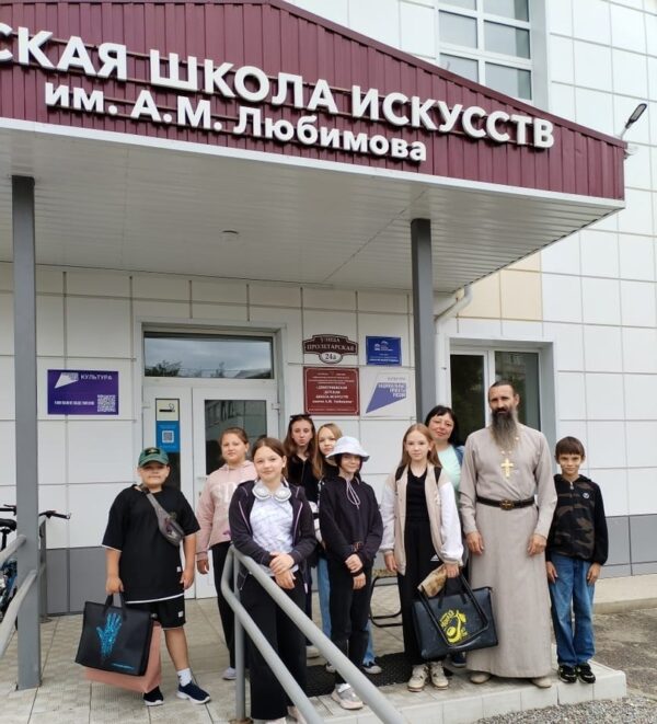 Пленэр в Дмитриевской школе искусств