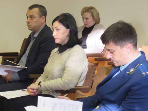 Состоялось очередное заседание Представительного Собрания Дмитриевского района.