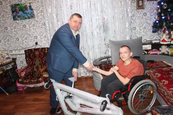 Новогодний подарок от губернатора