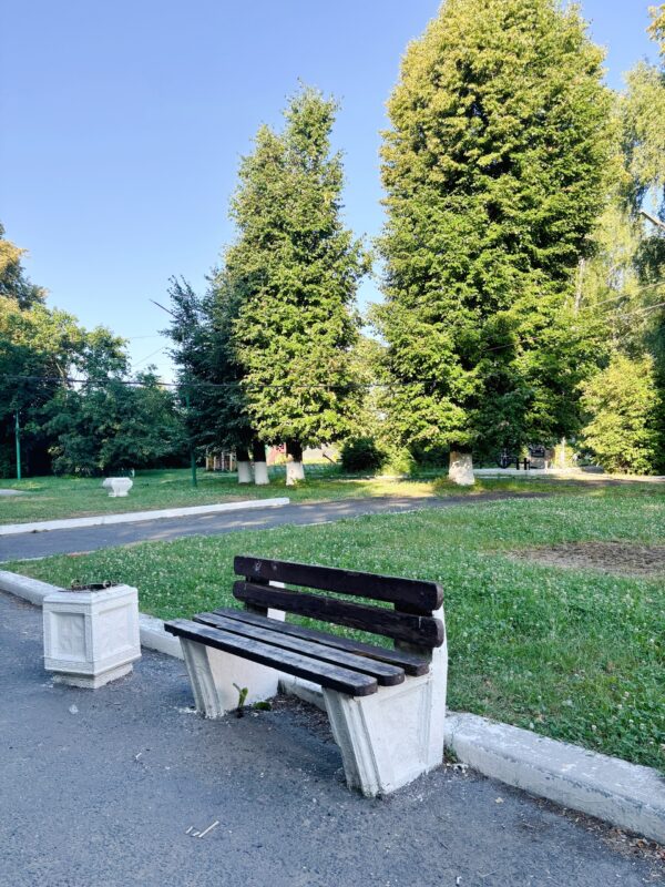 Июль — макушка лета, —