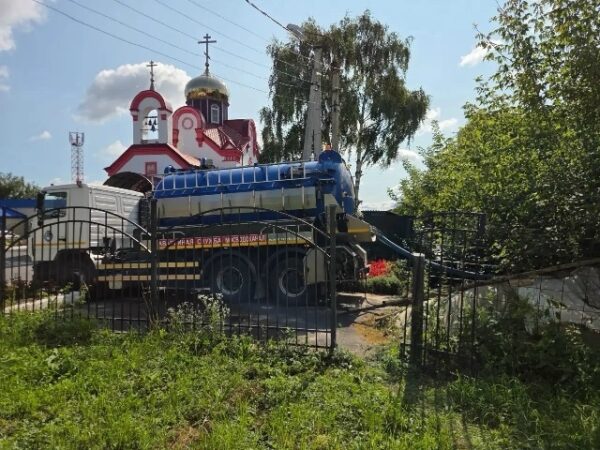 Канализацию в Дмитриевском районе спасают специалисты «Мосводоканала»